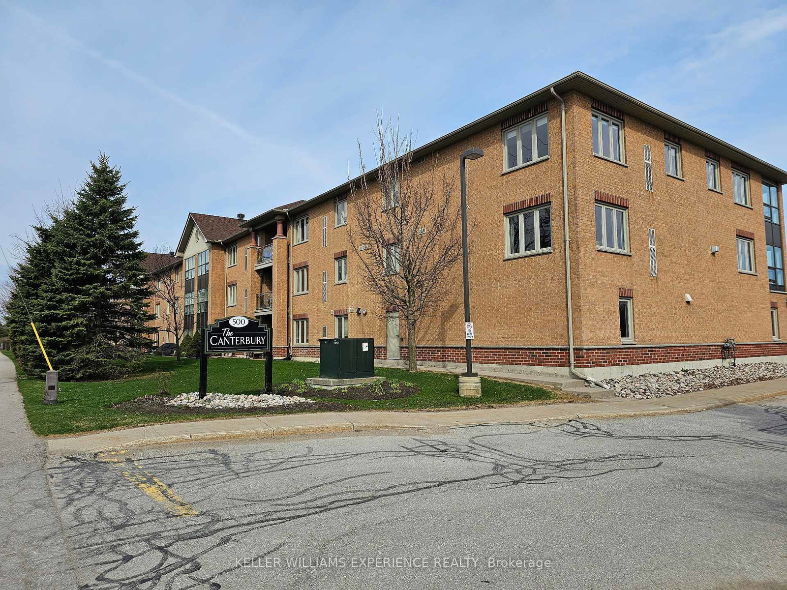 500-mapleview-drive-w-barrie-ontario-s12104525