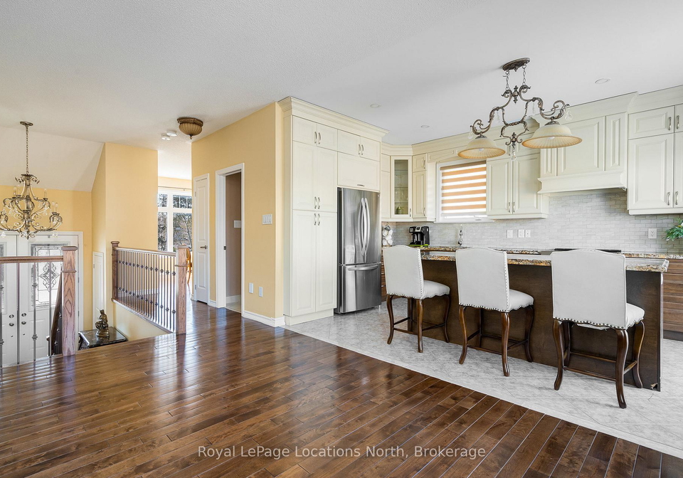 42-cristiano-avenue-wasaga-beach-ontario-s12108450