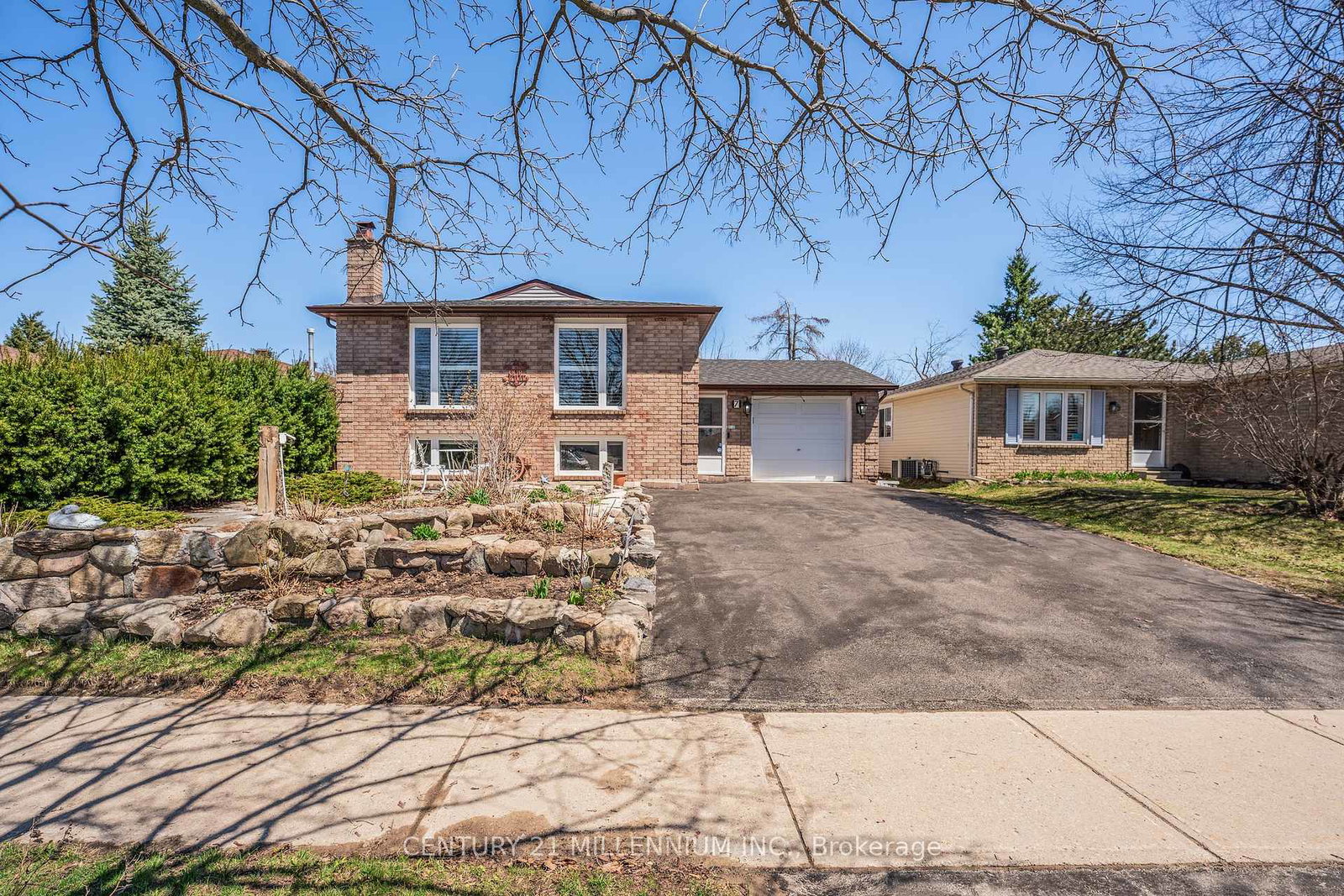 7-coles-street-barrie-ontario-s12108881