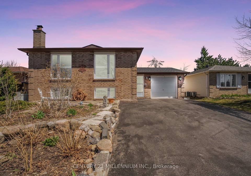 7-coles-street-barrie-ontario-s12108881