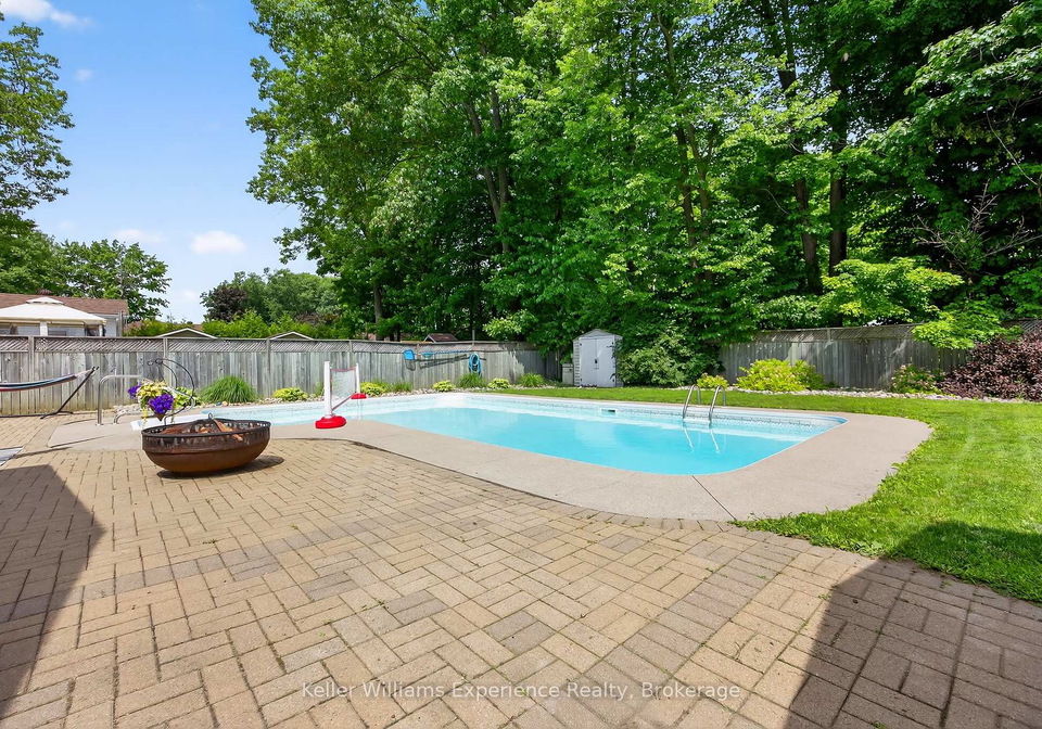 11-payette-drive-penetanguishene-ontario-s12115939