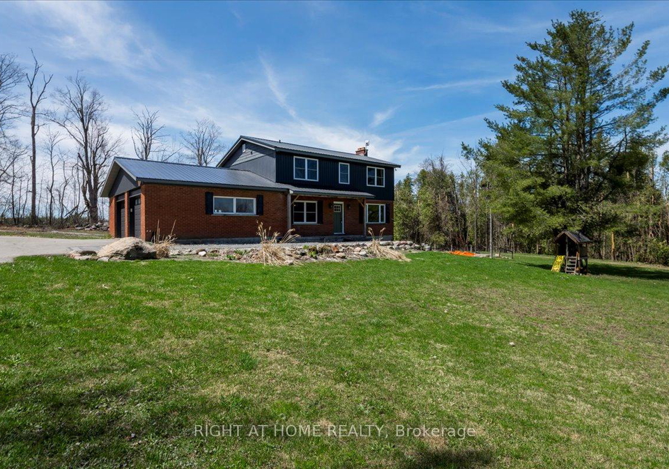 1384-1516-sideroad-e-oro-medonte-ontario-s12119289