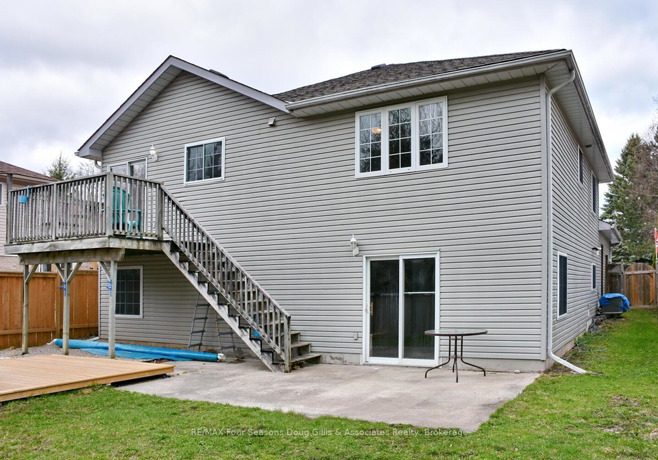 6-dillon-drive-collingwood-ontario-s12119621
