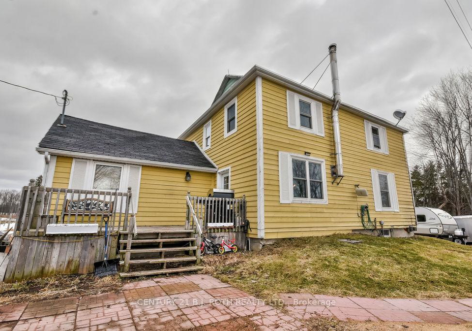 10-12-line-n-oro-medonte-ontario-s12124376