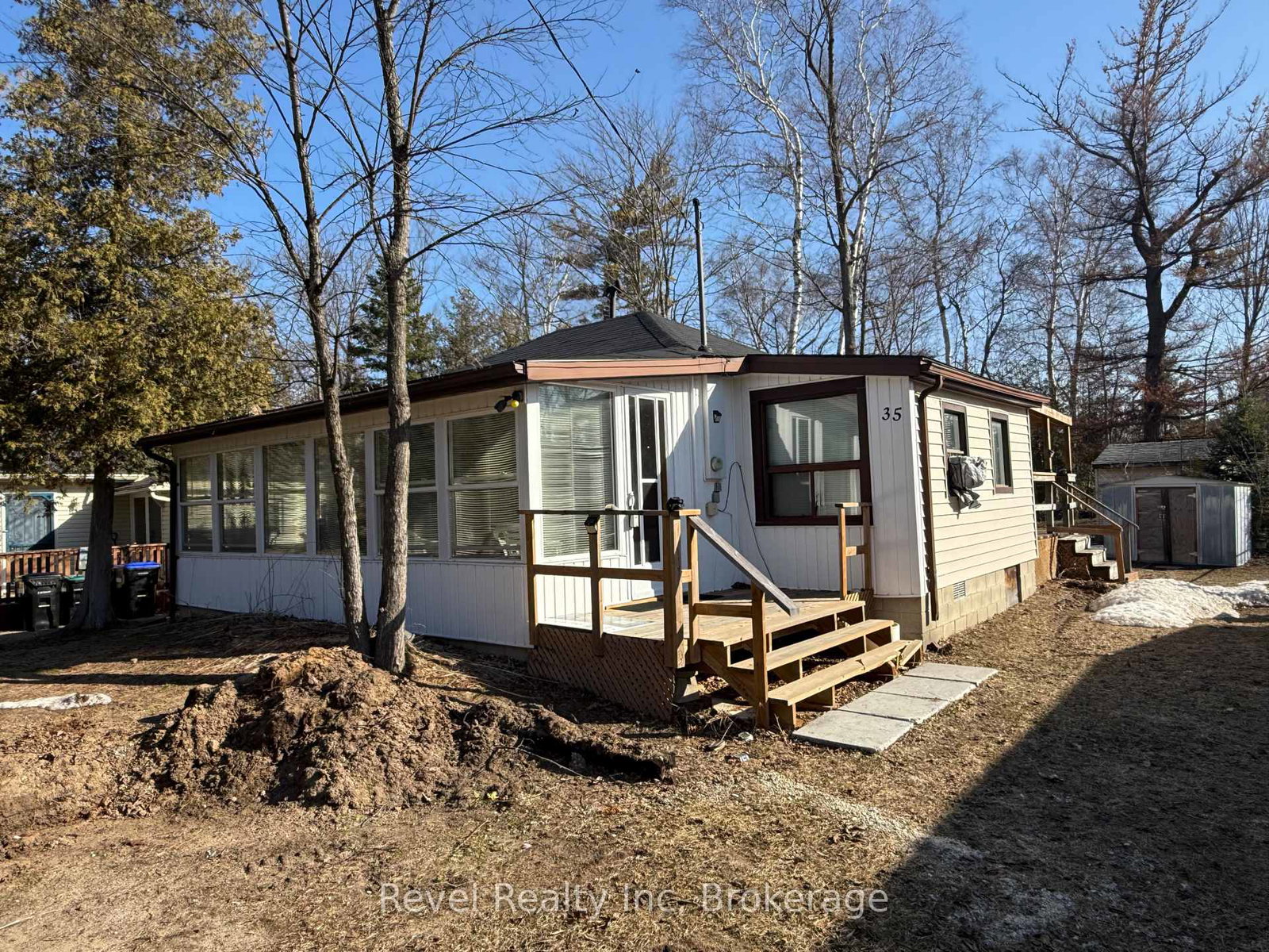 35-61st-street-s-wasaga-beach-ontario-s12125989