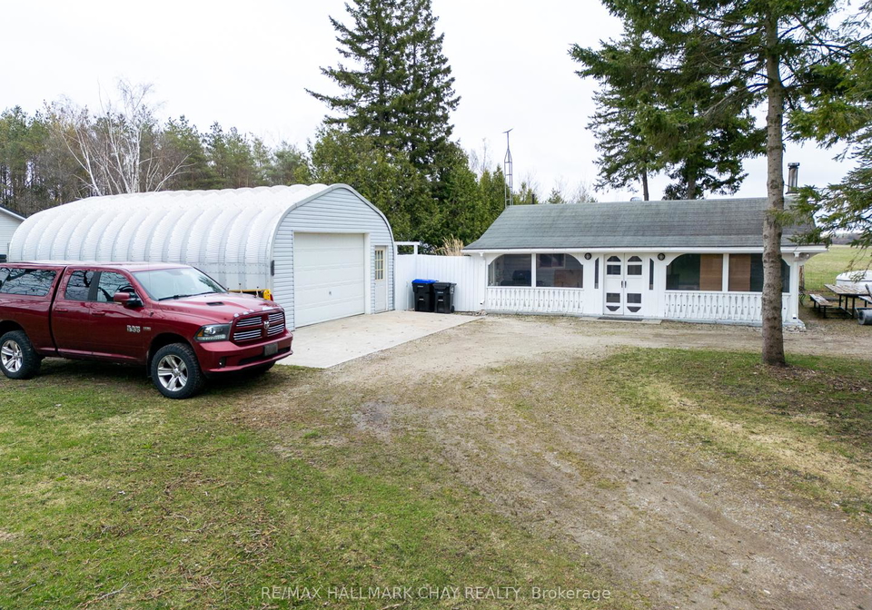 1761-county-92-road-w-springwater-ontario-s12126882