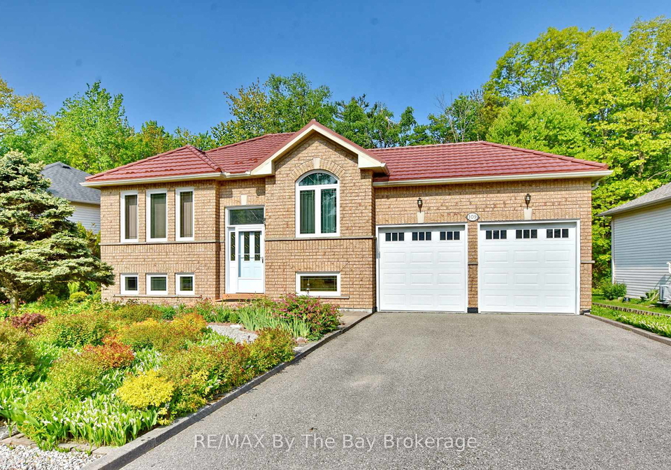 109-silver-birch-avenue-wasaga-beach-ontario-s12127349