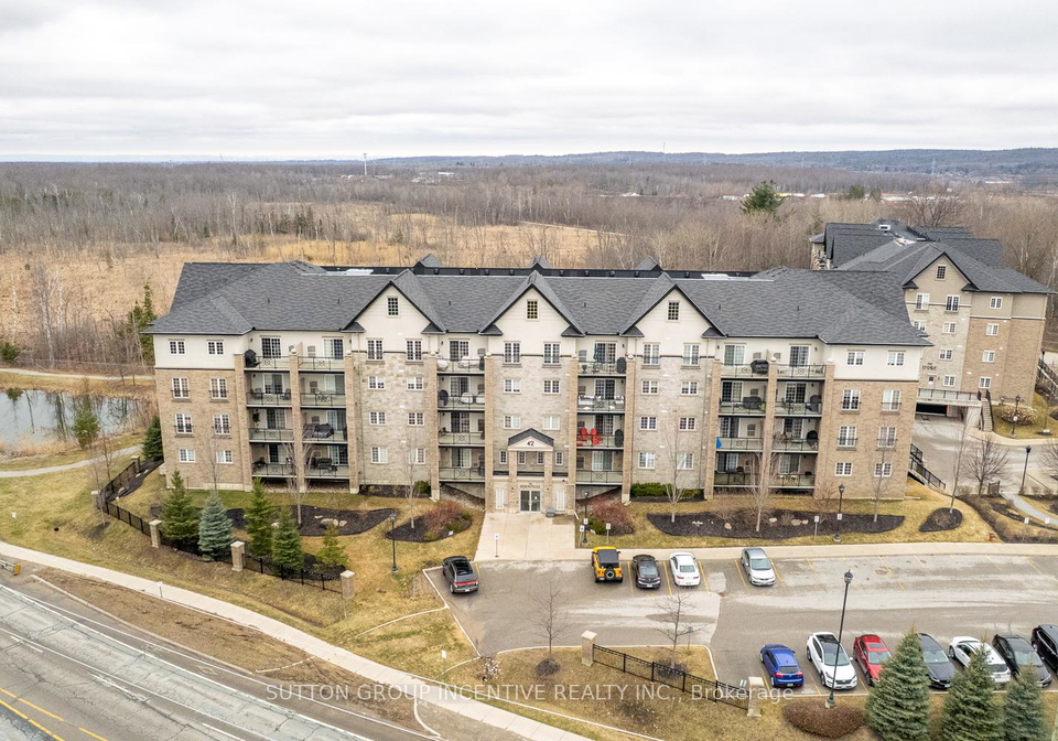 42-ferndale-drive-s-barrie-ontario-s12127929