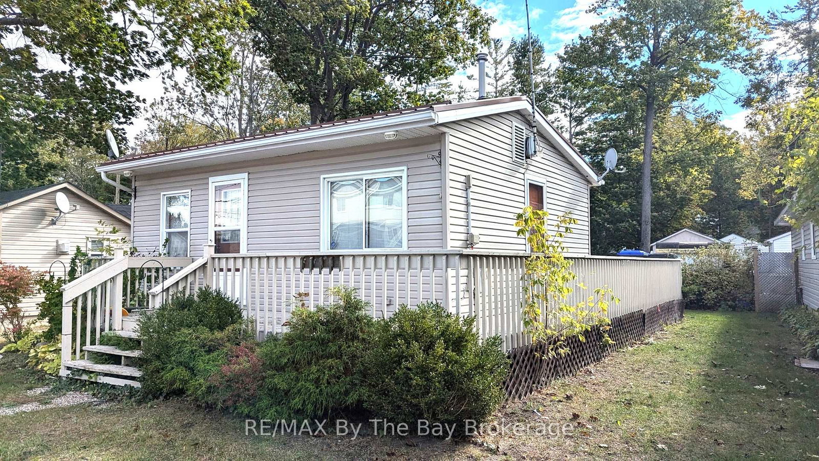 741-shore-lane-wasaga-beach-ontario-s12129500