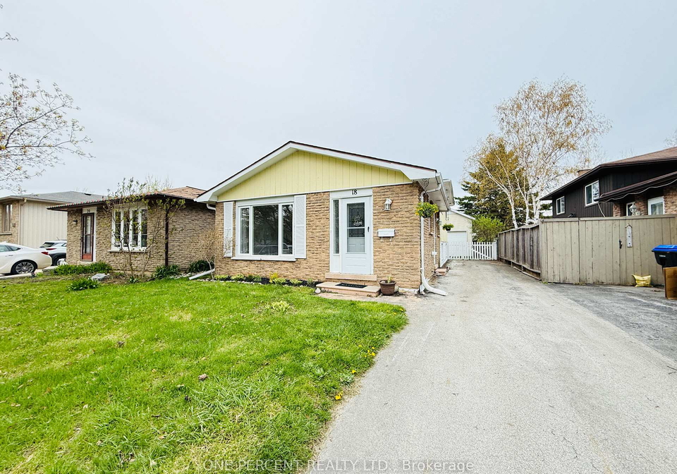 18-courtice-crescent-collingwood-ontario-s12132859