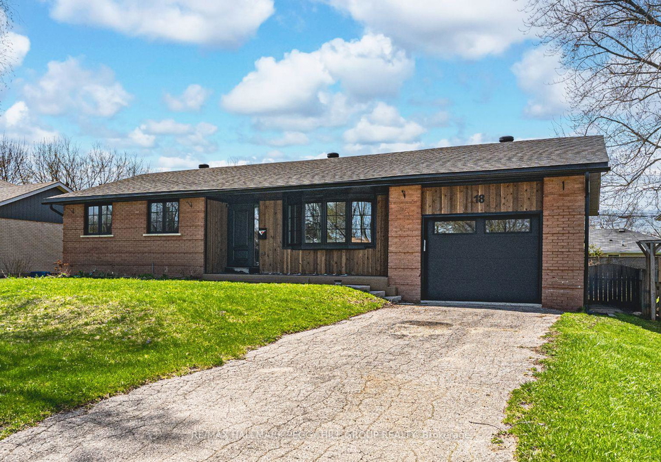 18-dickson-road-collingwood-ontario-s12134325