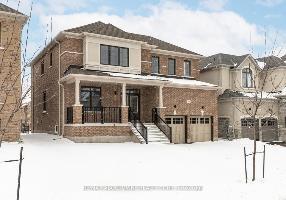 203-warden-street-clearview-ontario-s12137476