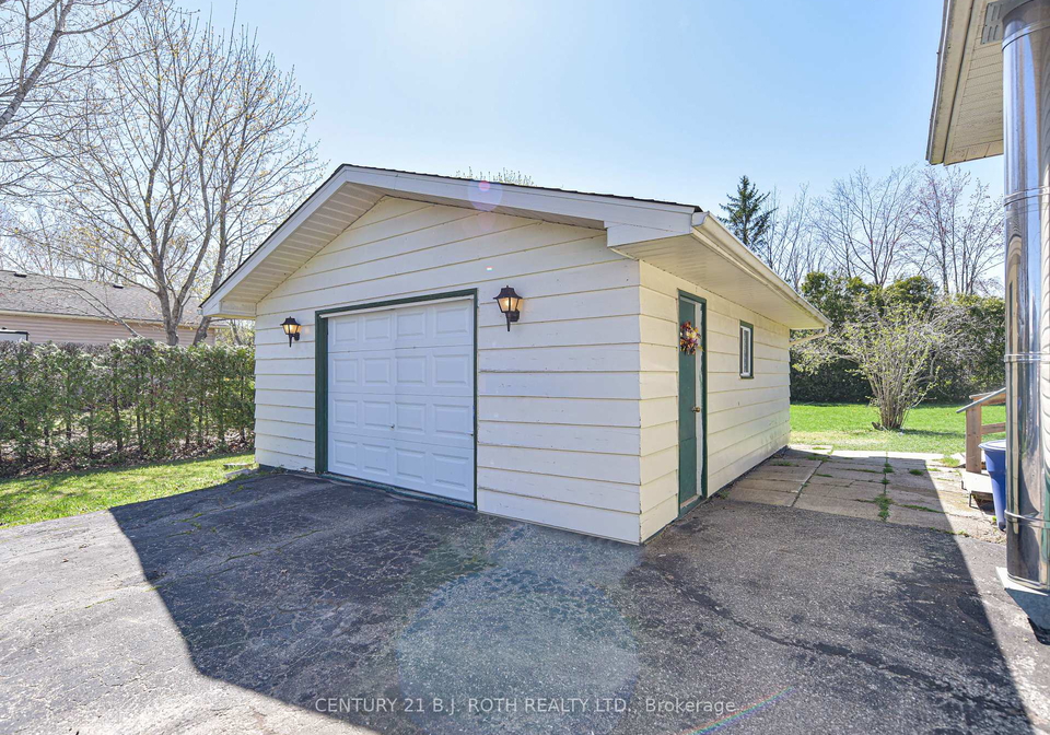 123-wellington-street-ramara-ontario-s12138158
