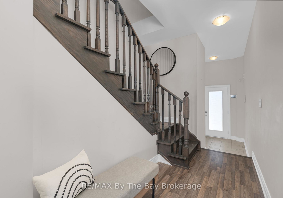 246-atkinson-street-clearview-ontario-s12140722