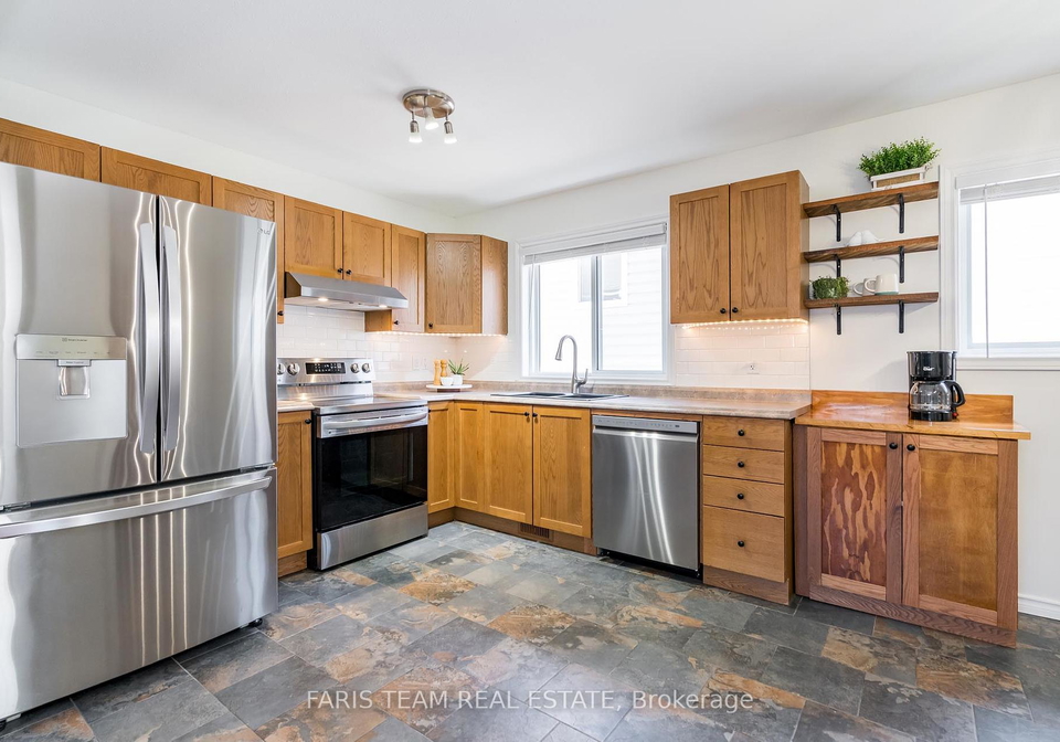 510-west-street-s-orillia-ontario-s12140944