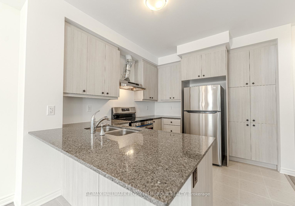 37-pearen-lane-barrie-ontario-s12144211