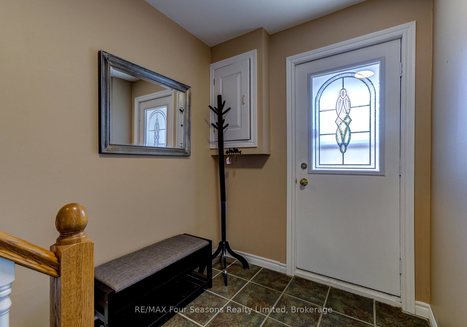 17-harbour-street-w-collingwood-ontario-s12145511