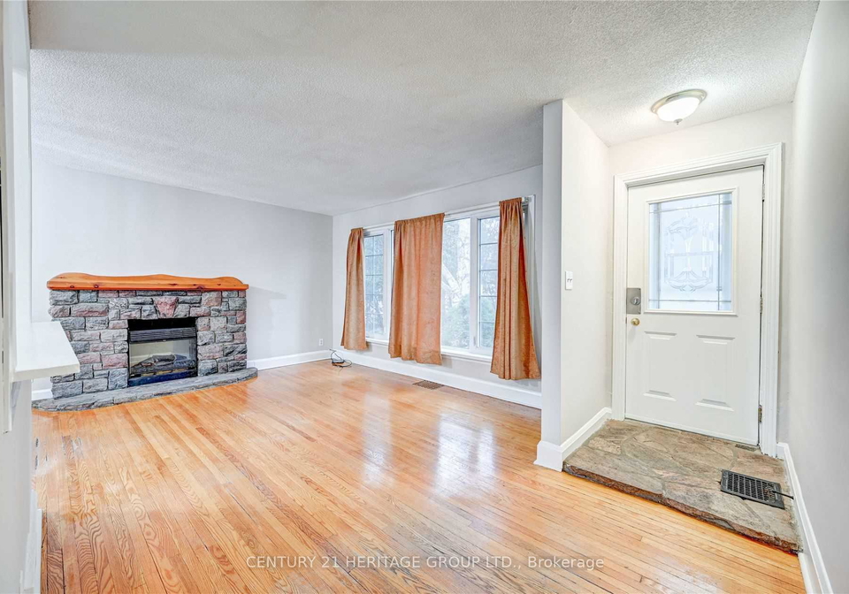 36-argyle-avenue-orillia-ontario-s12146882