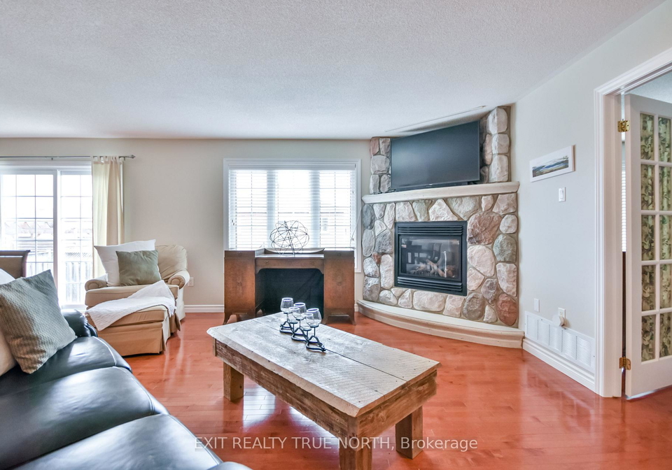 44-graham-street-springwater-ontario-s12151617