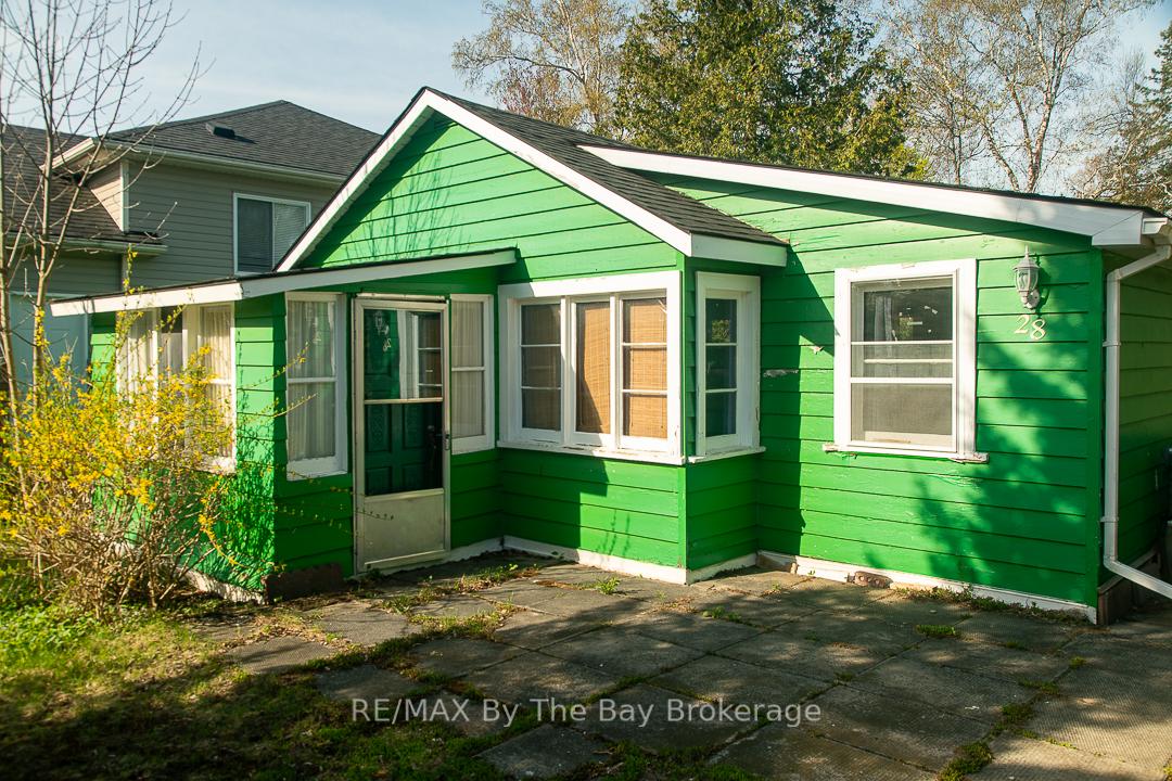 28-60th-street-s-wasaga-beach-ontario-s12152935