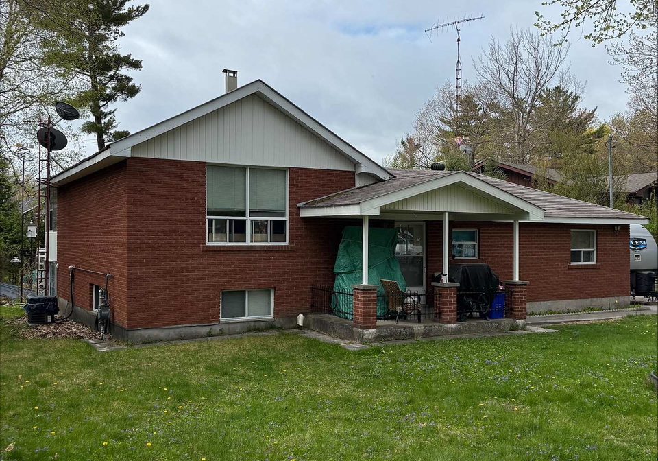 41-lindale-avenue-tiny-ontario-s12153639