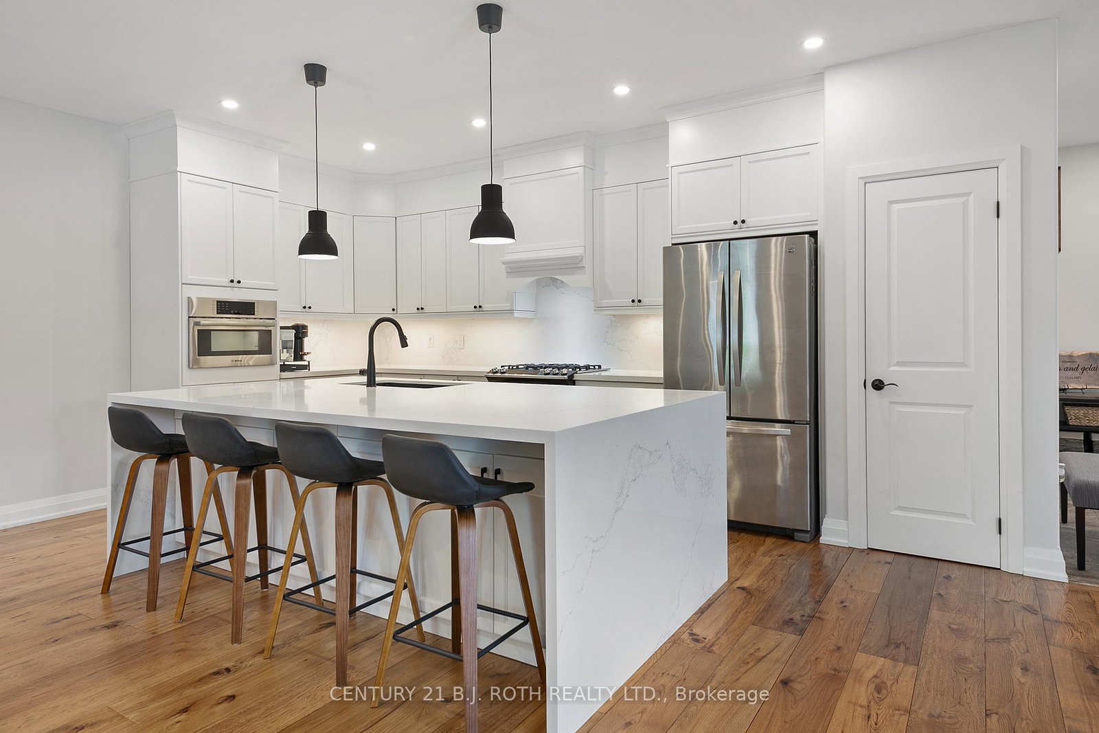 70-landscape-drive-oro-medonte-ontario-s12154225