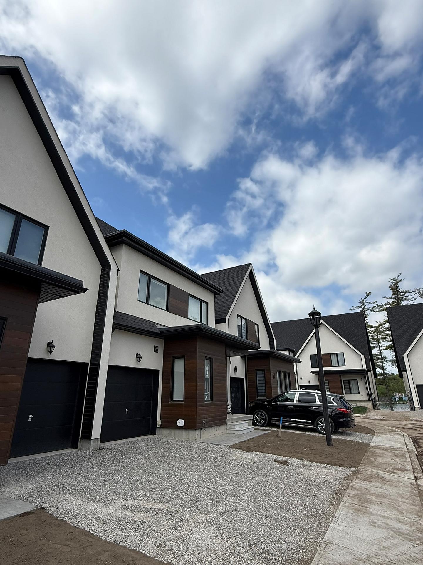 15-ruby-crescent-orillia-ontario-s12156052