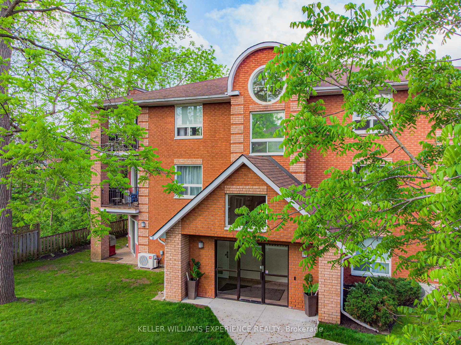 131-clapperton-street-barrie-ontario-s12157718