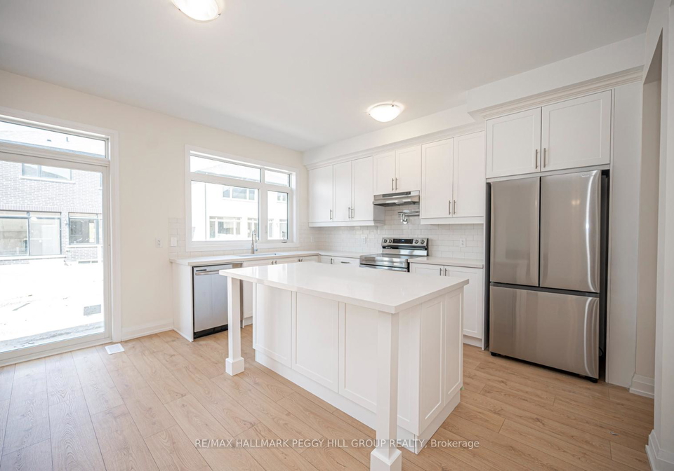 4-daffodil-road-springwater-ontario-s12158391