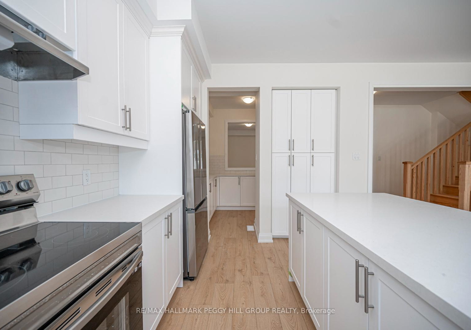 4-daffodil-road-springwater-ontario-s12158391