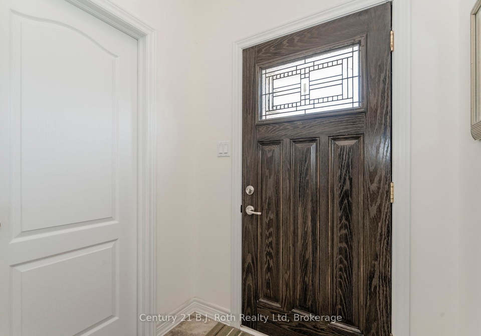 1002-cook-drive-midland-ontario-s12160389