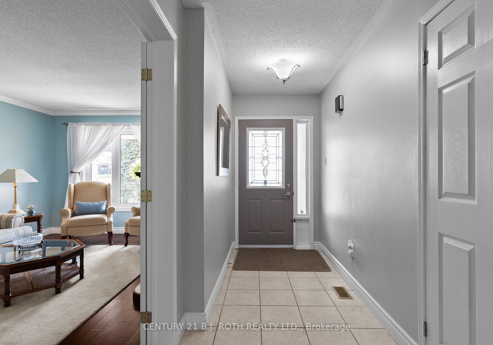 18-irwin-drive-barrie-ontario-s12162361