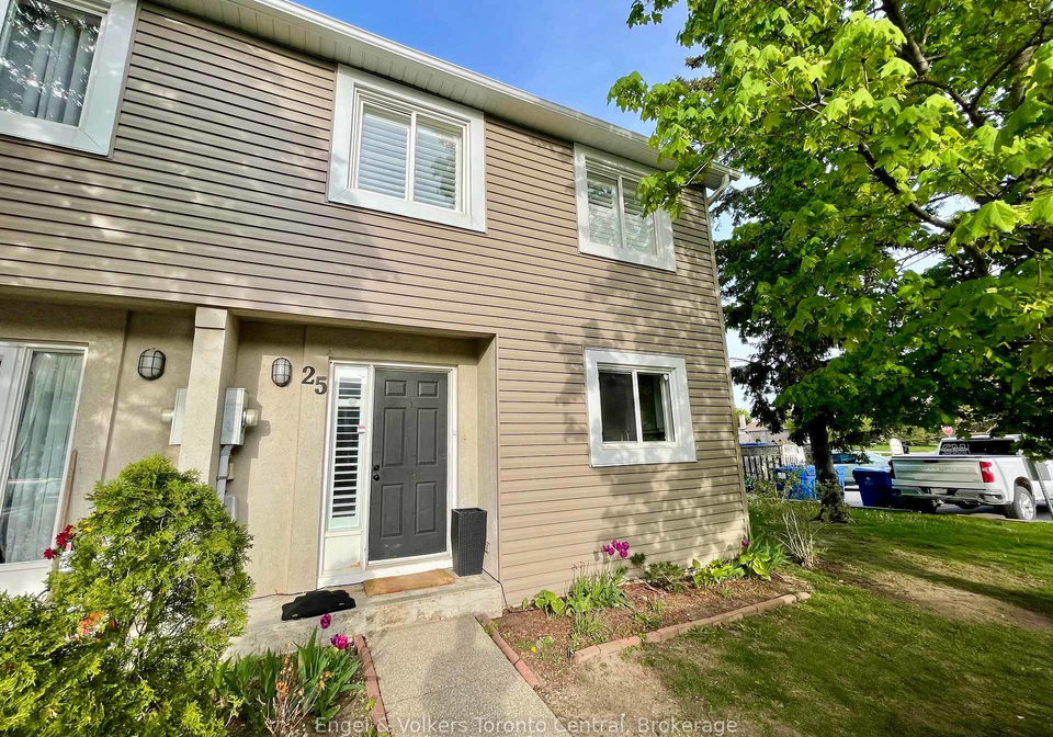 15-watts-crescent-collingwood-ontario-s12162660