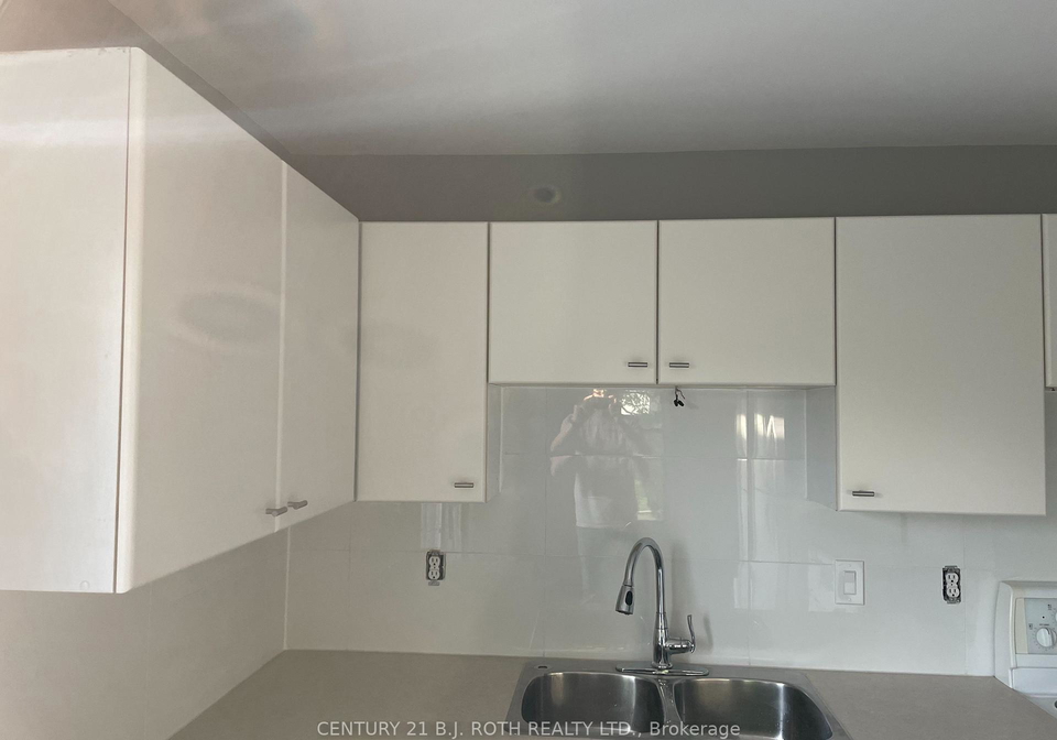 11-herrell-avenue-barrie-ontario-s12165607