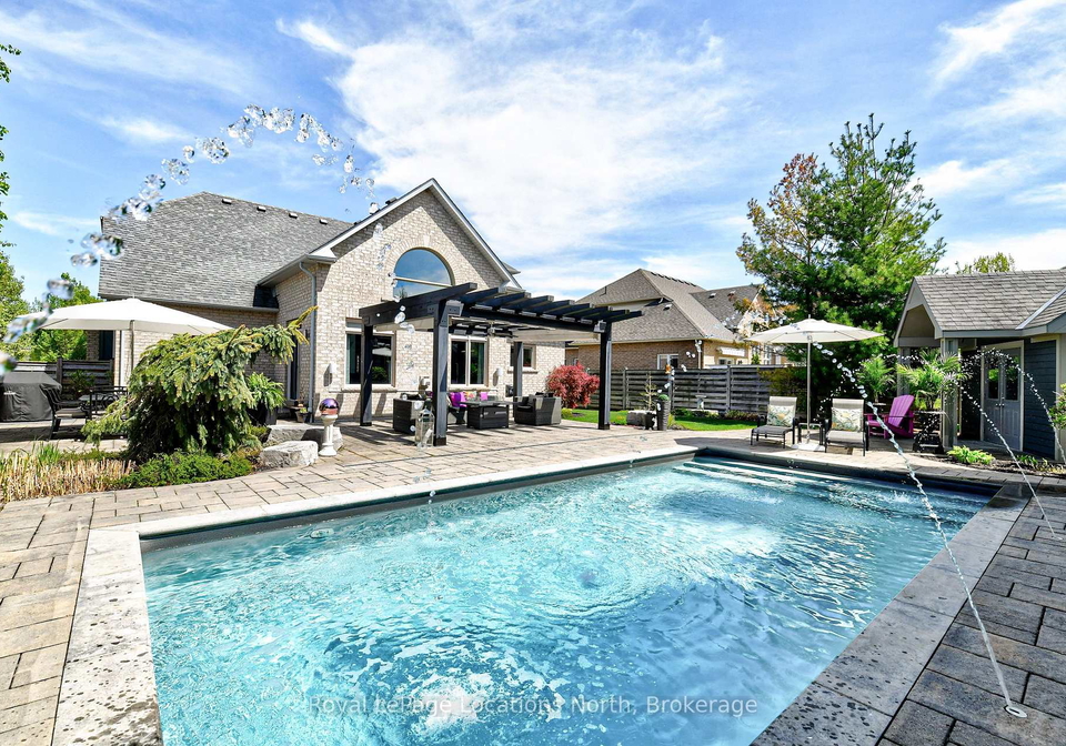 16-frances-drive-collingwood-ontario-s12166383