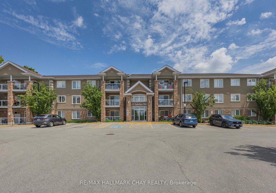137-sydenham-wells-barrie-ontario-s12168836