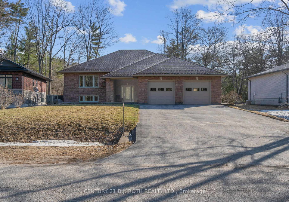97-emilio-place-tiny-ontario-s12170504