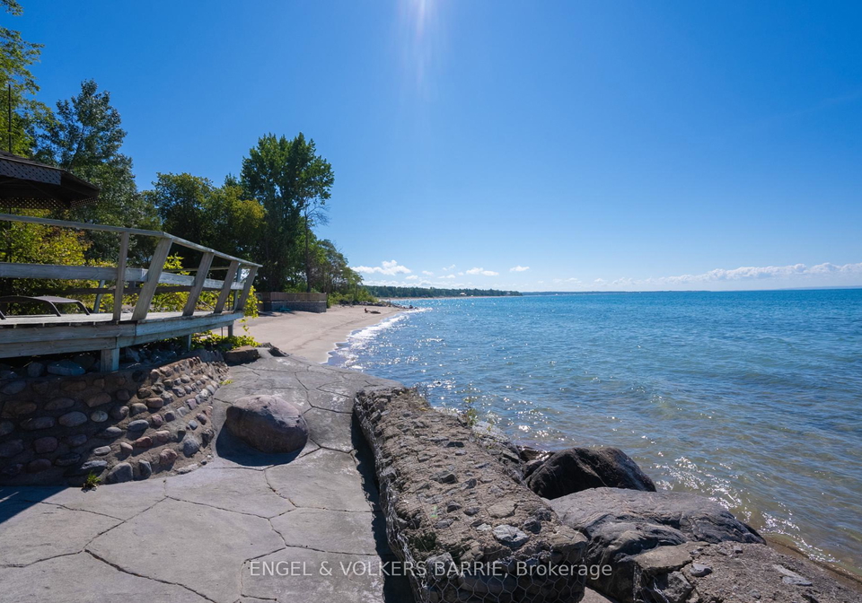 36-beaches-road-n-tiny-ontario-s12176203