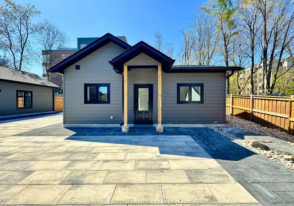 63-holgate-street-barrie-ontario-s12176602