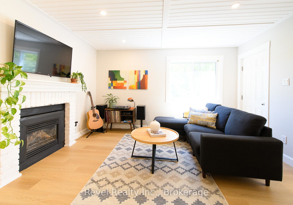 15-dawson-drive-collingwood-ontario-s12177215