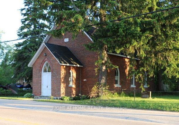 8144-highway-93-highway-tiny-ontario-s12178469