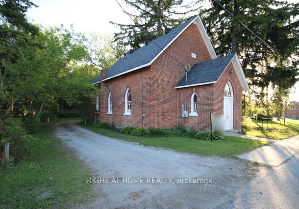 8144-highway-93-highway-tiny-ontario-s12178469