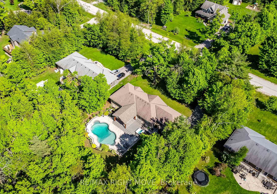 10-merrington-avenue-oro-medonte-ontario-s12178812