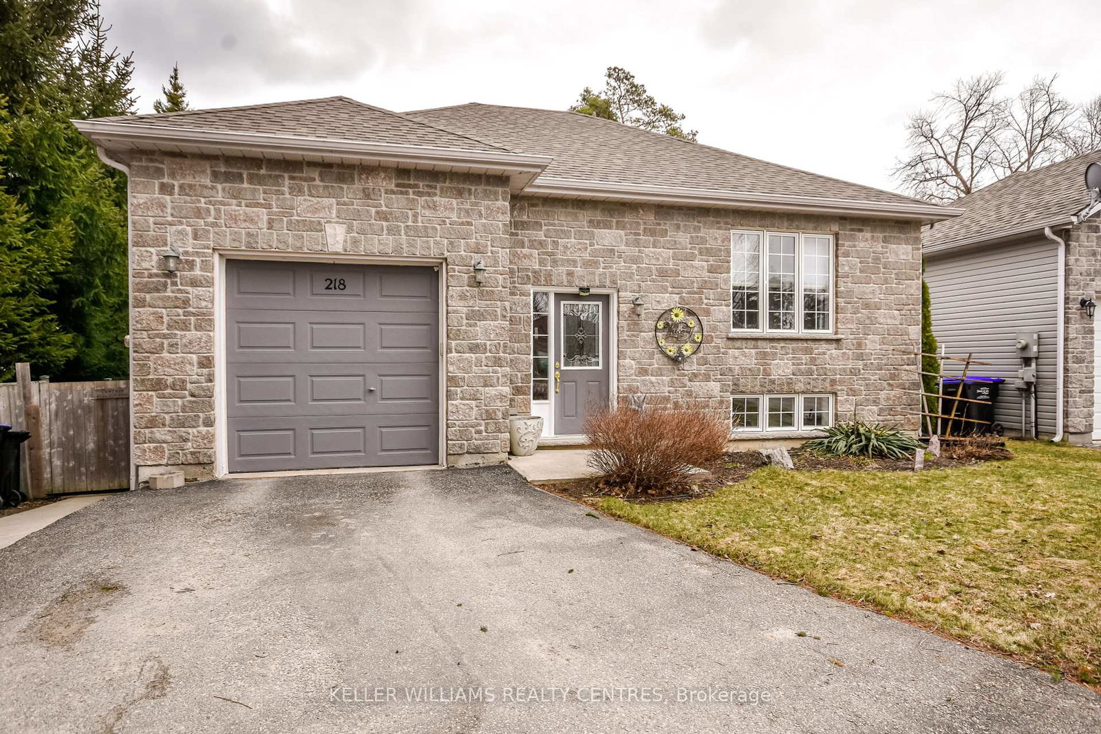 218-lamont-court-clearview-ontario-s12180640