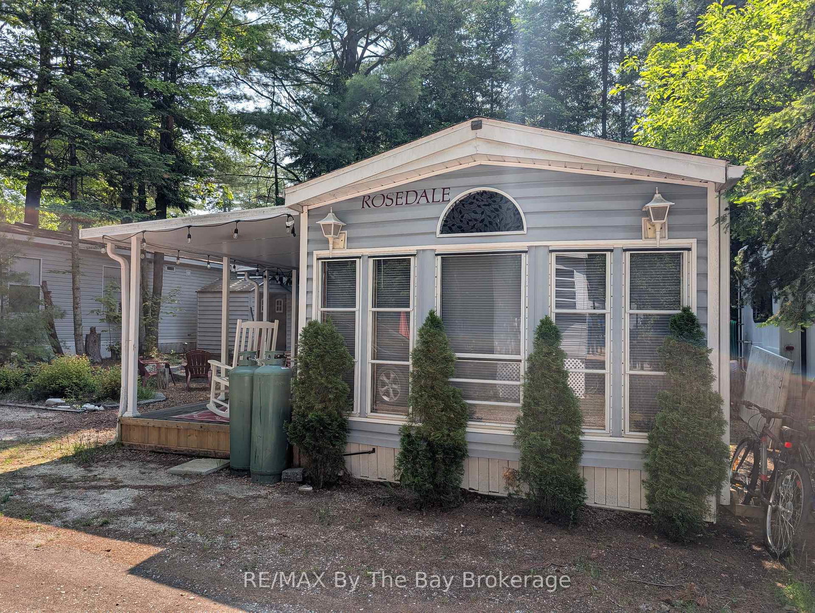 85-theme-park-drive-n-wasaga-beach-ontario-s12180773