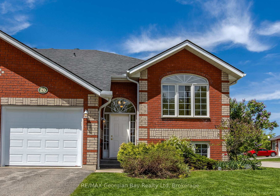 90-thompson-road-penetanguishene-ontario-s12180809