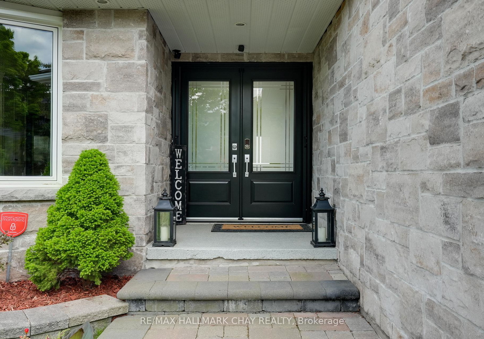 135-fox-run-barrie-ontario-s12180890