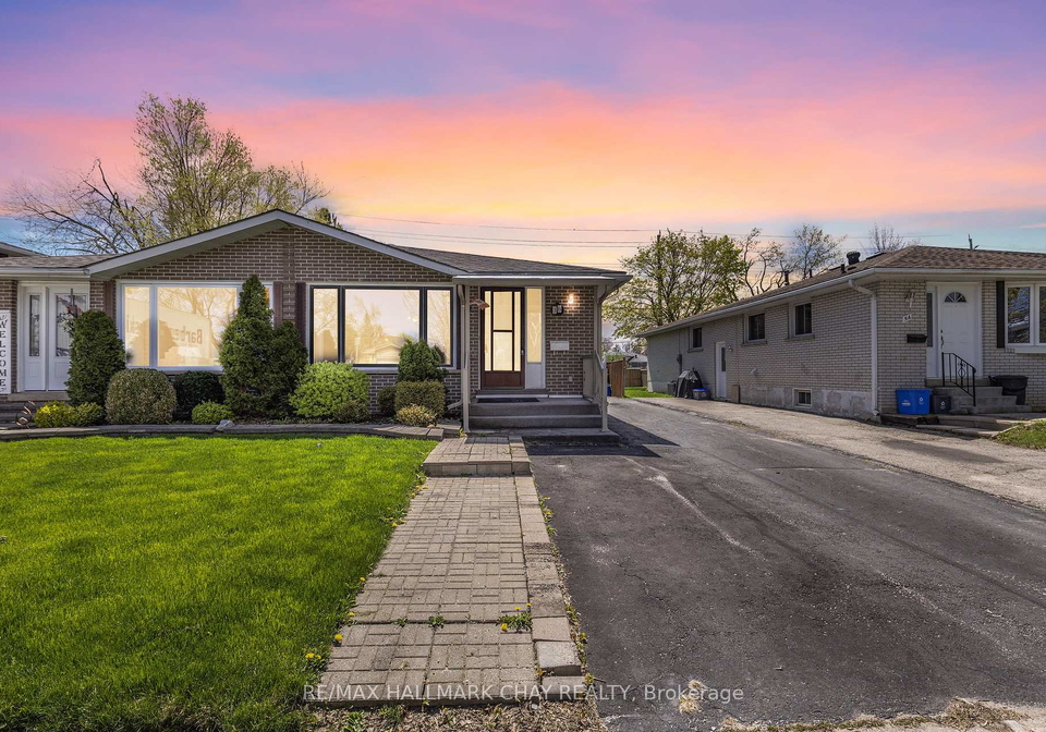 3-college-crescent-barrie-ontario-s12182253