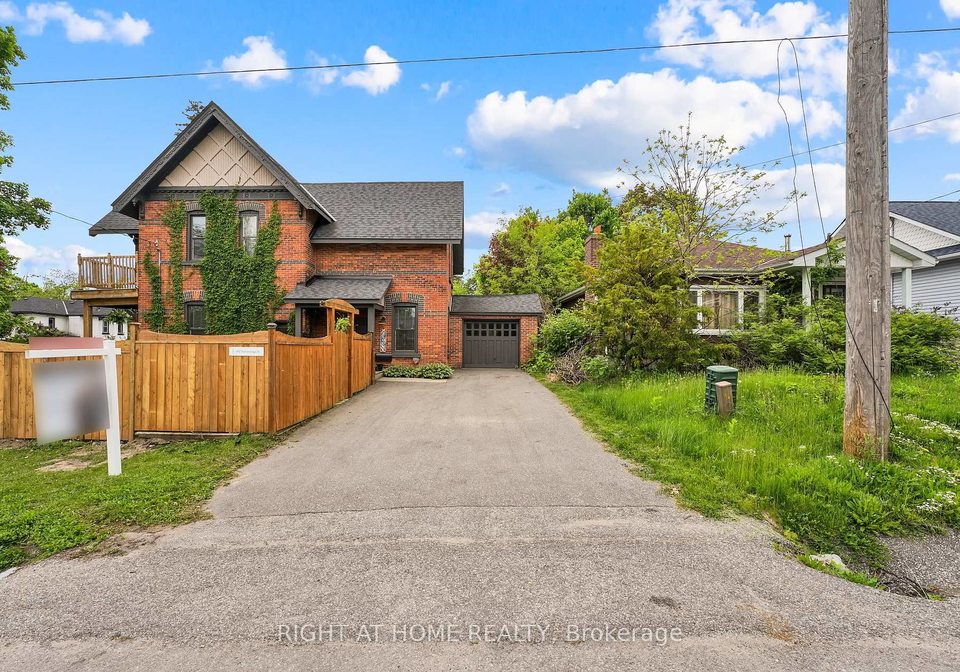 182-nottawasaga-street-orillia-ontario-s12182884