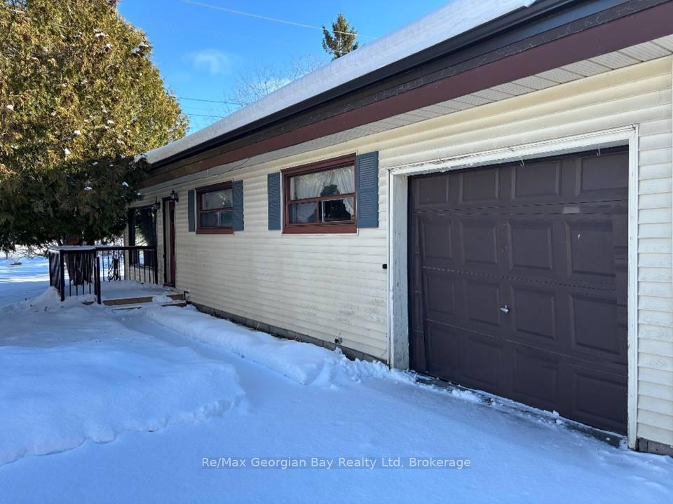 1-gray-street-severn-ontario-s12185393